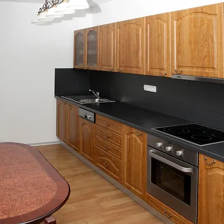 Hotell Pivovar A Restaurace Faltus