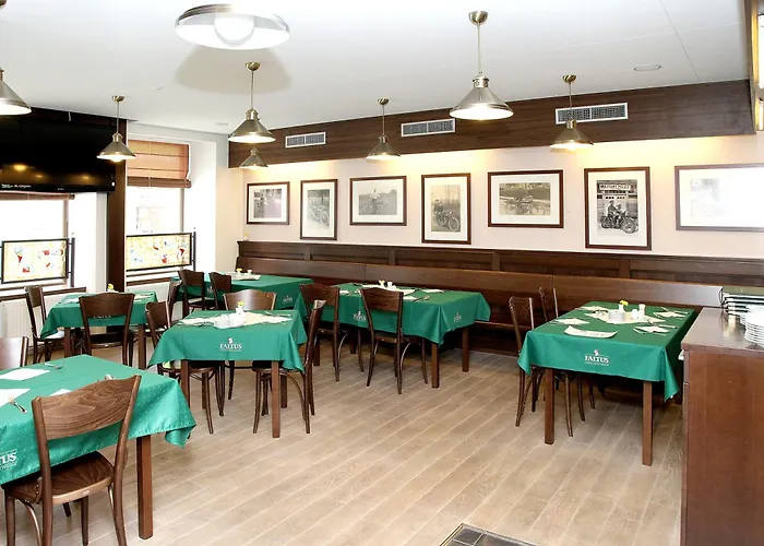 Pivovar A Restaurace Faltus * צסקא טרבובה